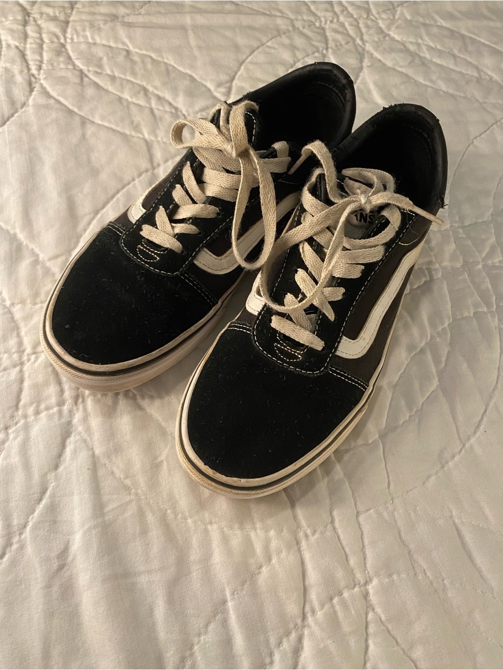 Vans Old Sckool Black Sneakers 👟✨ Size W8.5